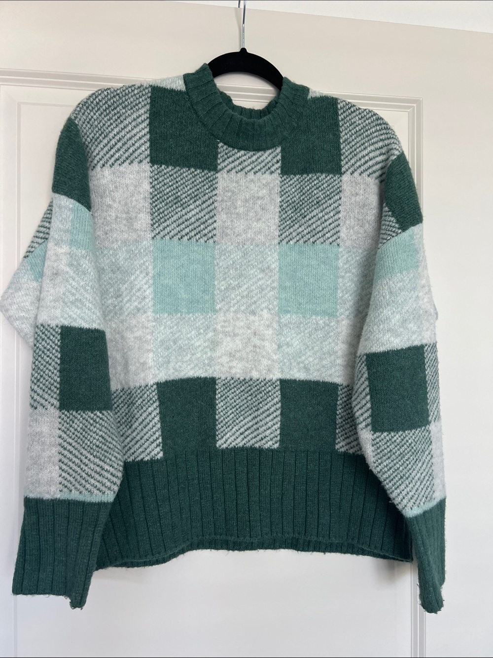 a new day Green Plaid Crewneck Sweater